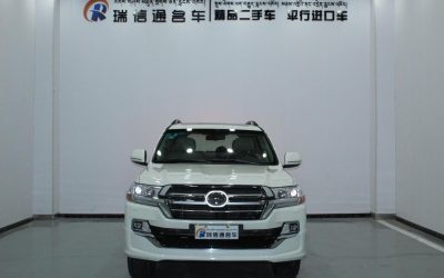 r1016984-toyota-land-cruiser-2014_0