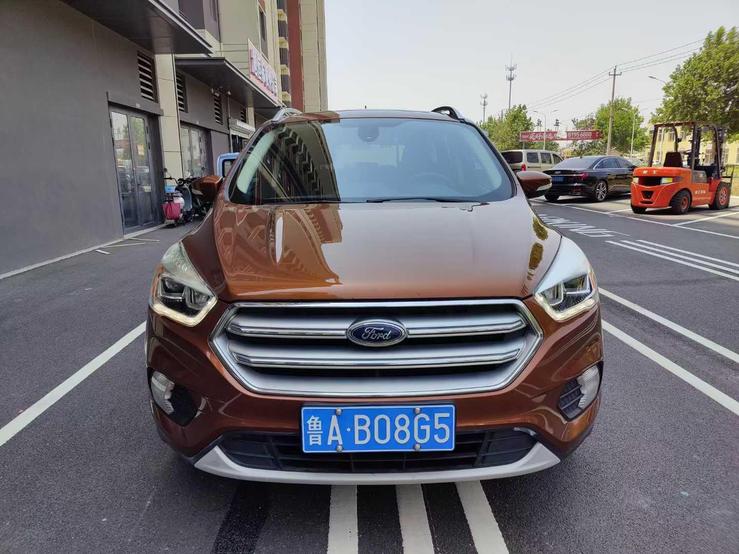 r1016996-ford-kuga-2017_0