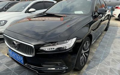 r1017002-volvo-s90-2021_0