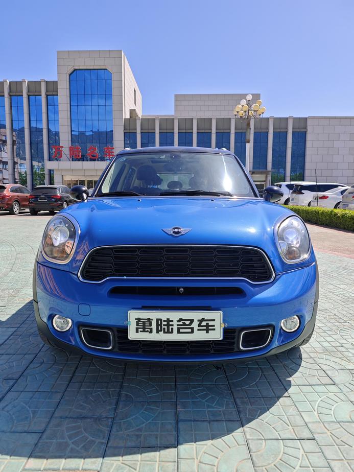 r1017014-mini-countryman-2013_0