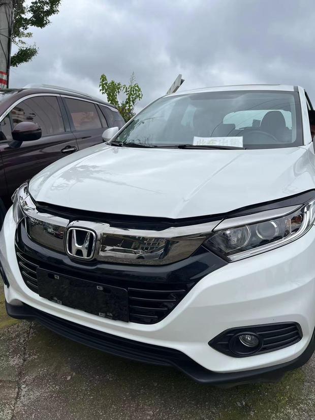 r1017020-honda-vezel-2021_0