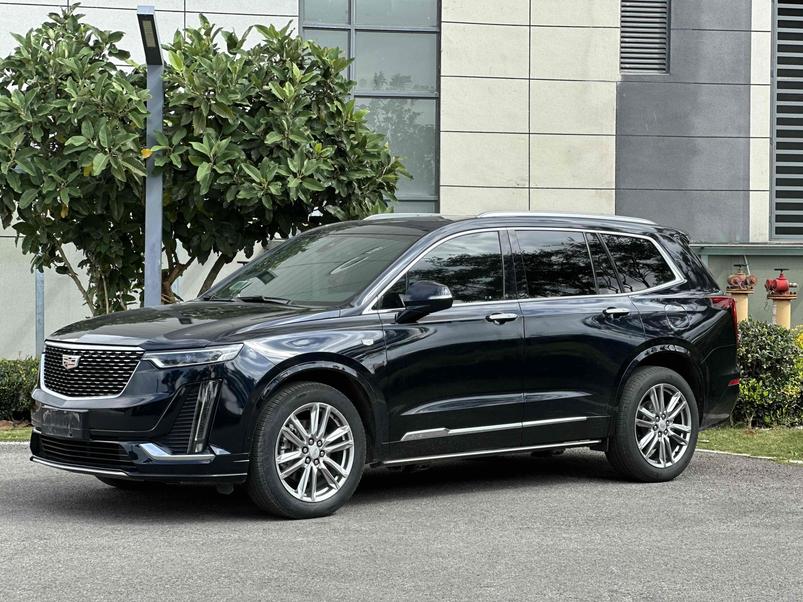 r1017027-cadillac-xt6-2022_0