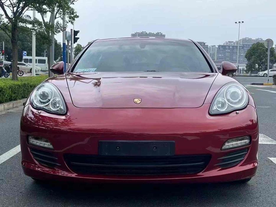 r1017052-porsche-panamera-2012_0