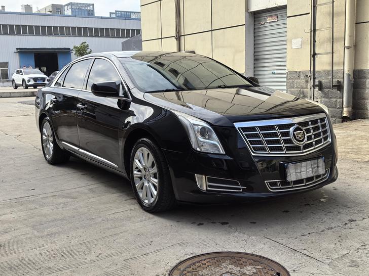 r1017054-cadillac-xts-2014_0