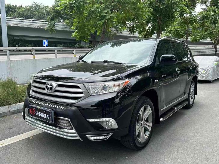 r1017067-toyota-highlander-2014_0