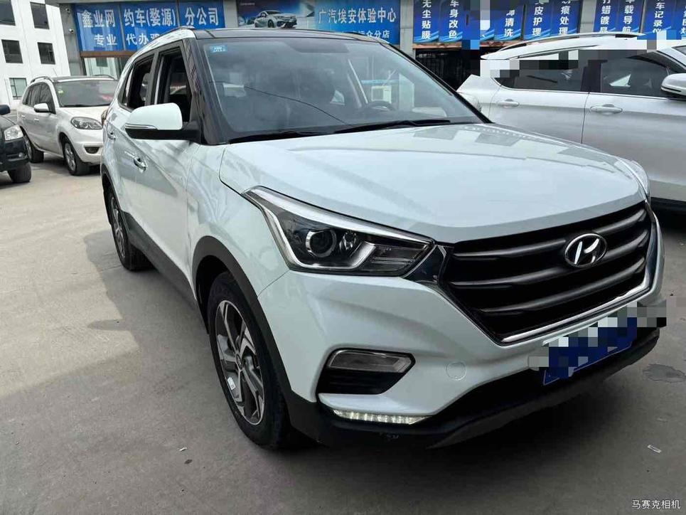 r1017092-hyundai-ix25-2018_0