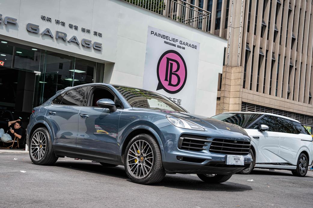 r1017127-porsche-cayenne-2020_0