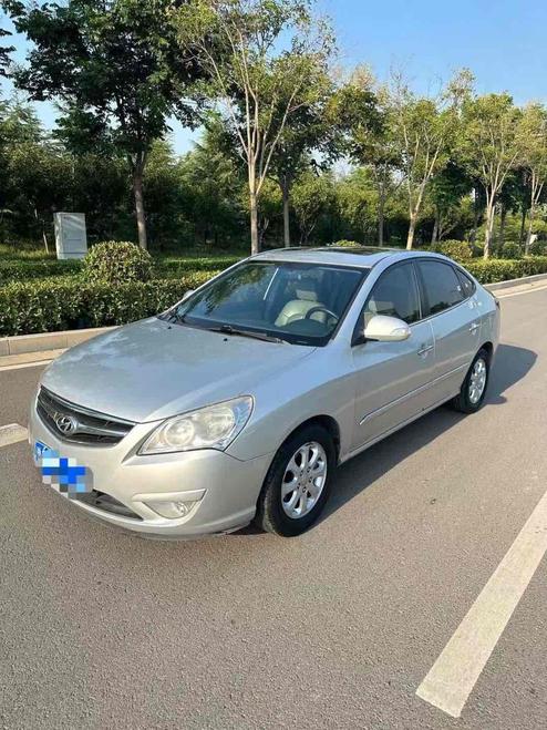 r1017158-hyundai-celesta-2009_0