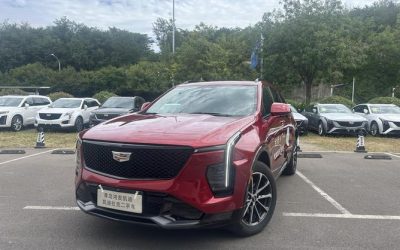 r1017207-cadillac-xt4-2023_0