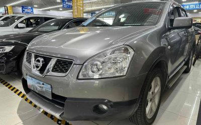 r1017210-nissan-qashqai-2012_0