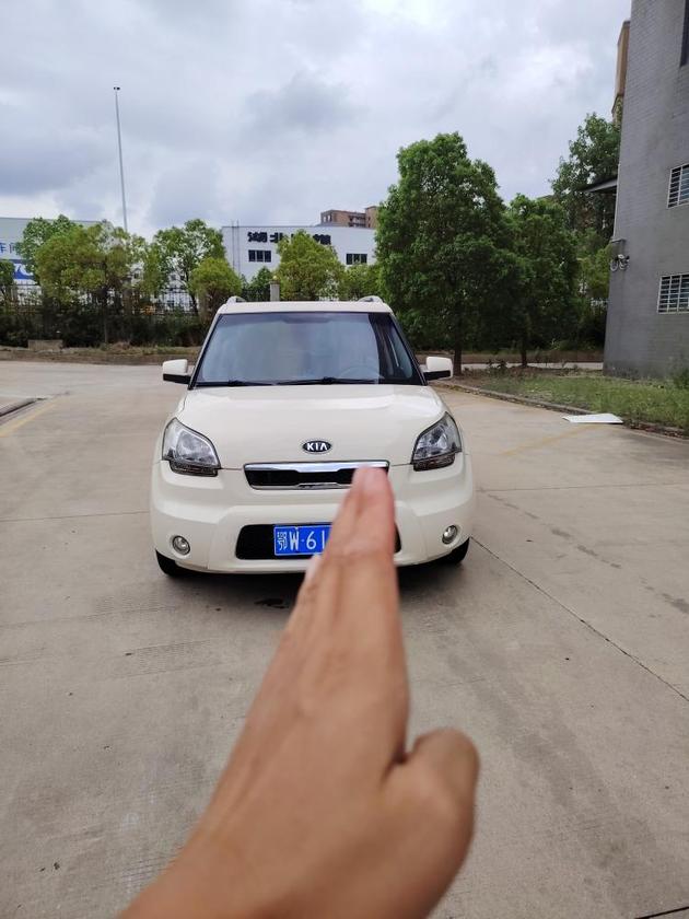 r1017253-kia-soul-2012_0