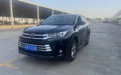 r1017260-toyota-highlander-2020_0