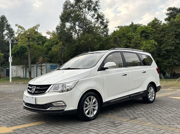 r1017272-baojun-730-2016_0