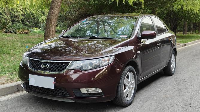 r1017275-kia-forte-2011_0