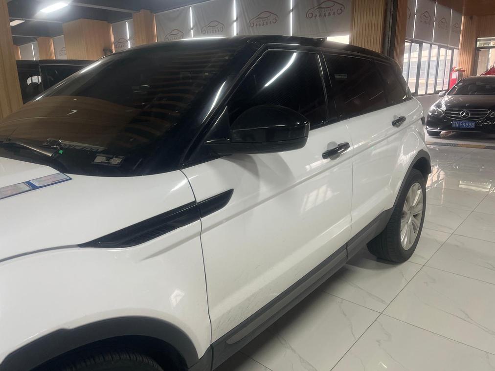 r1017290-land-rover-range-rover-evoque-2017_0