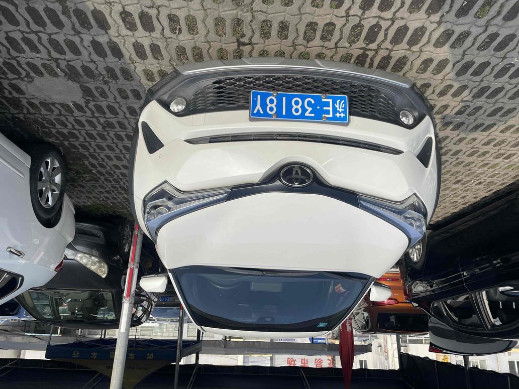 r1017300-toyota-c-hr-2019_0