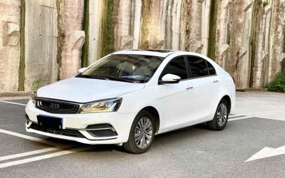 r1017309-geely-emgrand-2018_0
