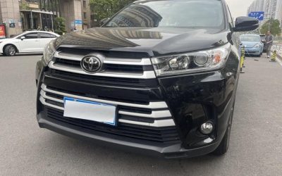 r1017319-toyota-highlander-2020_0