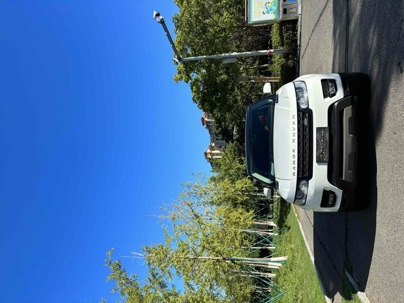 r1017409-land-rover-range-rover-sport-2017_0