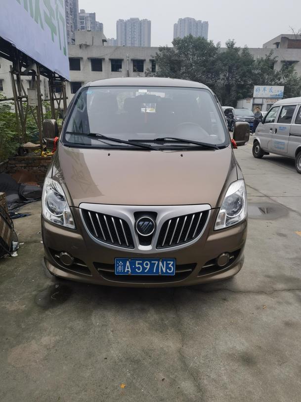 r1017411-foton-mp-x-e-2019_0