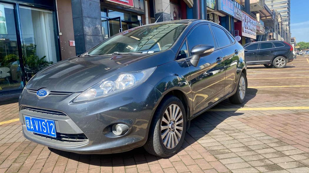 r1017435-ford-festiva-2011_0