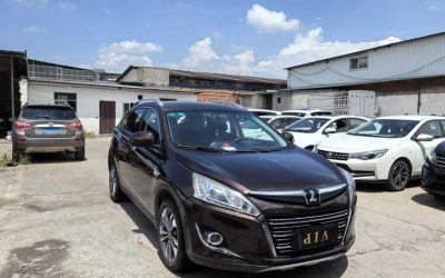 r1017476-luxgen-u6-suv-2016_0