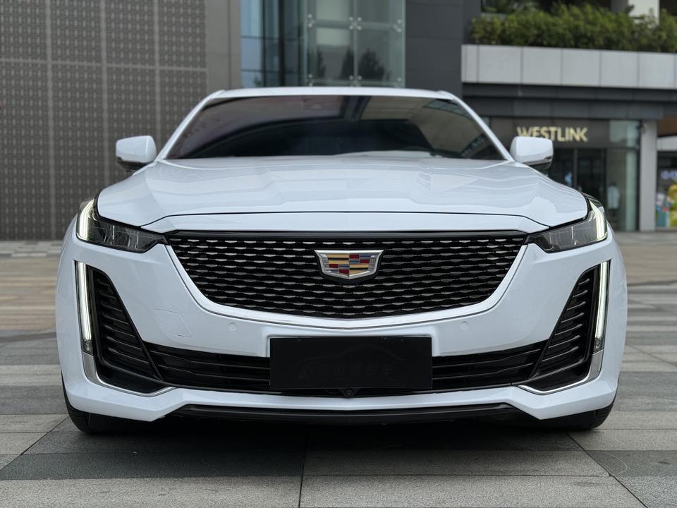 r1017487-cadillac-ct5-2021_0