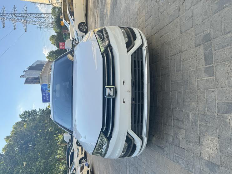 r1017495-zotye-sr7-2016_0