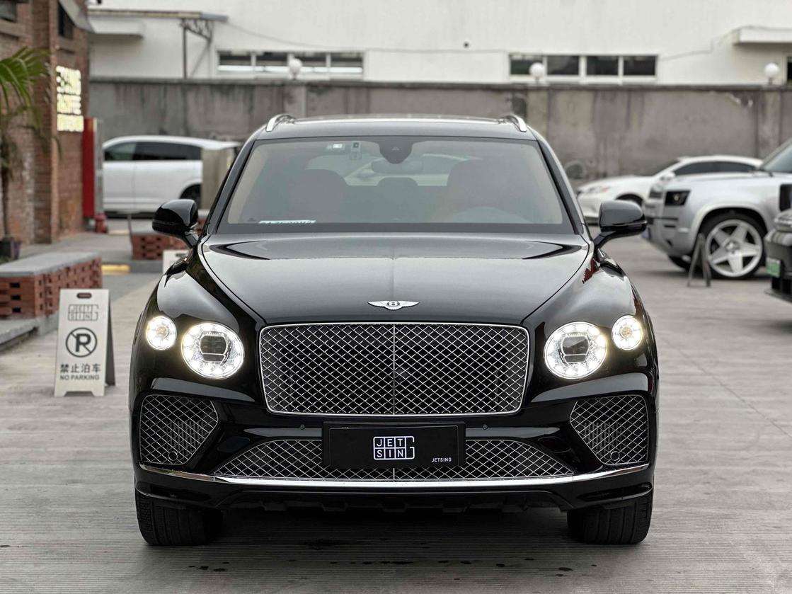 r1017541-bentley-bentayga-2021_0