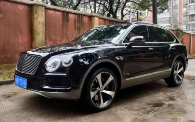 r1017581-bentley-bentayga-2019_0