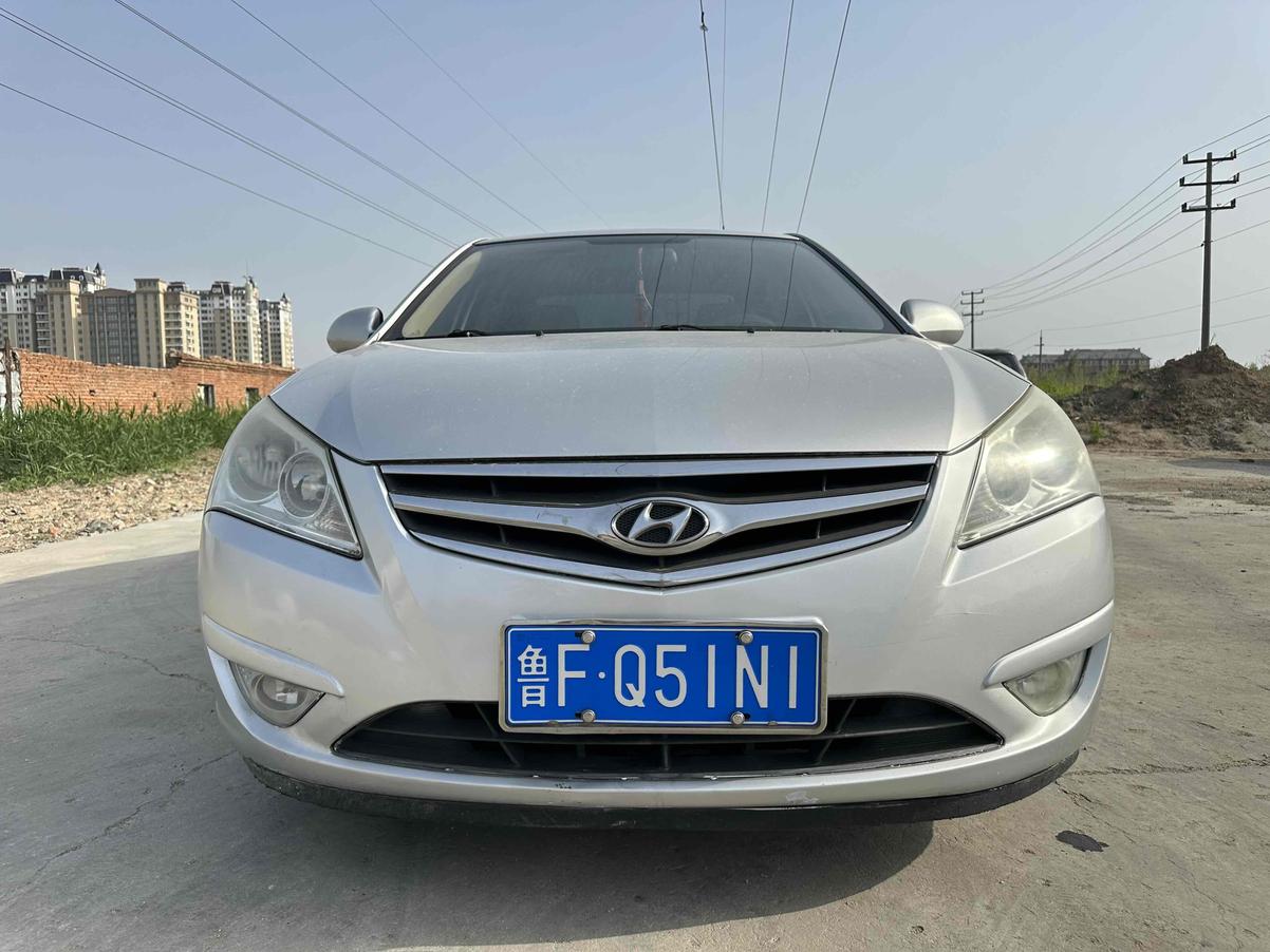 r1017628-hyundai-celesta-2009_0