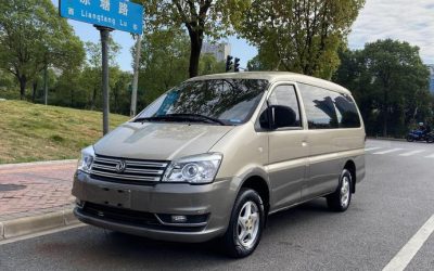 r1017680-dongfeng-forthing-lingzhi-2016_0
