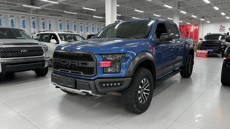 r1017718-ford-f-150-raptor-2020_0