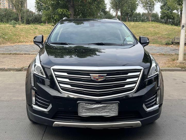 r1017749-cadillac-xt5-2018_0