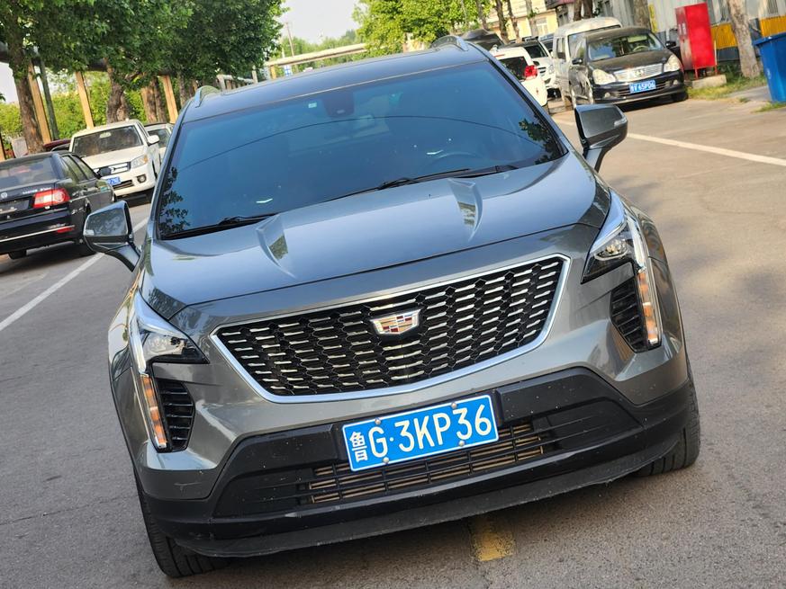 r1017750-cadillac-xt4-2019_0