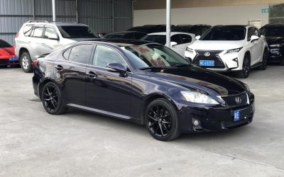 r1017800-lexus-is-2013_0