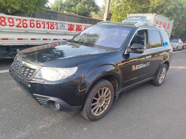 r1017803-subaru-forester-2013_0