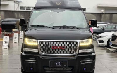 r1017928-gmc-savana-2015_0