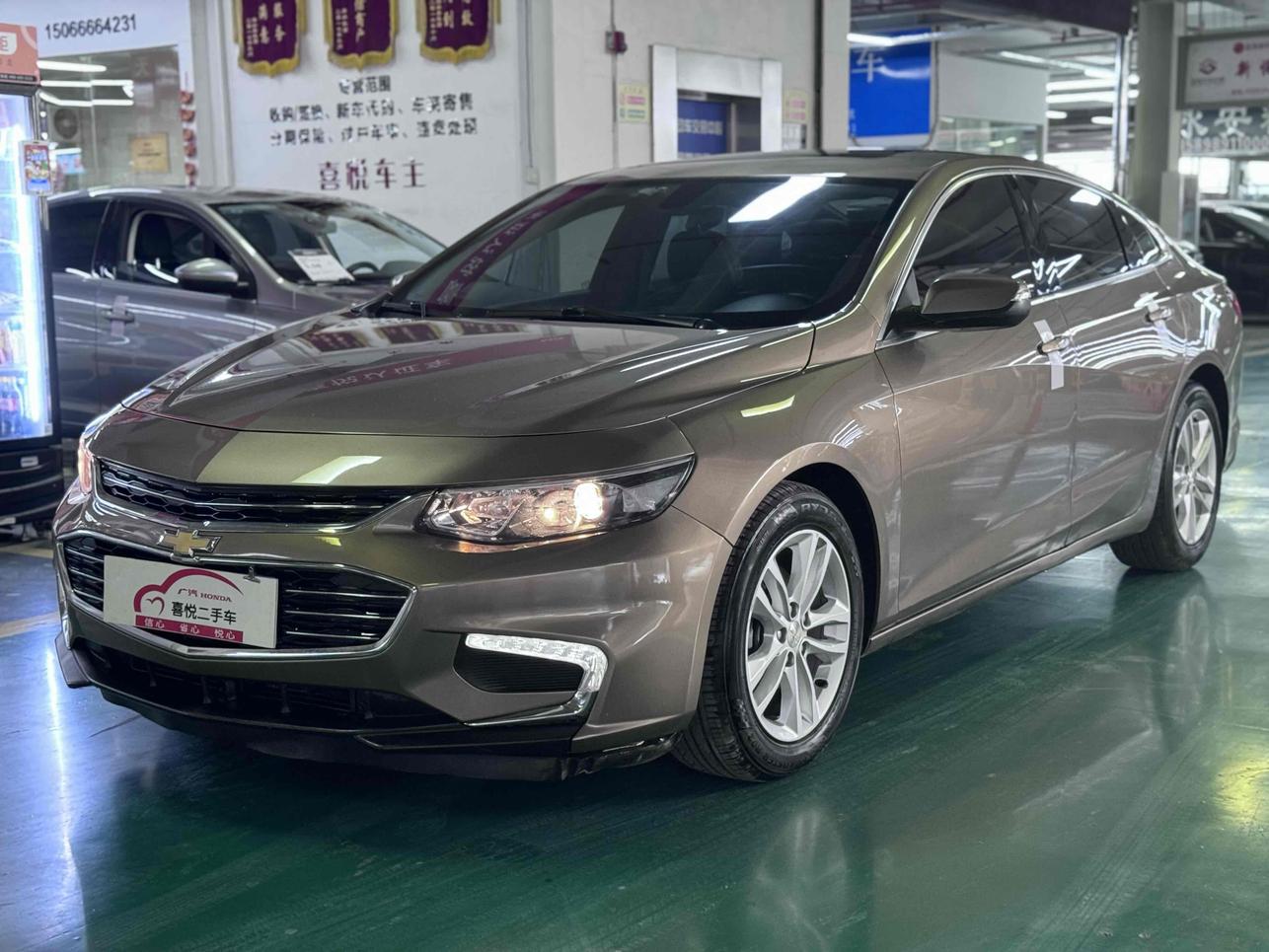 r1017986-chevrolet-malibu-xl-2016_0