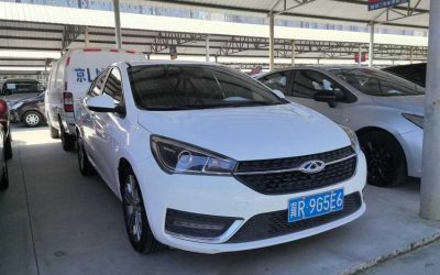 r1018034-chery-arrizo-8-2017_0