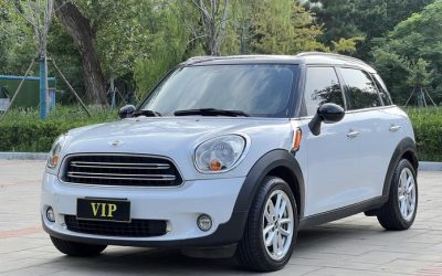 r1018157-mini-countryman-2015_0
