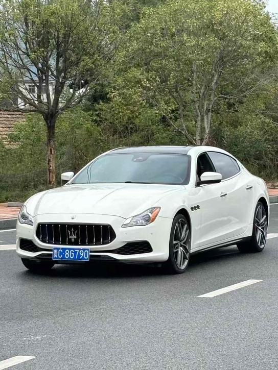 r1018213-maserati-quattroporte-2017_0