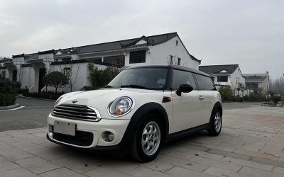 r1018239-mini-clubman-2012_0
