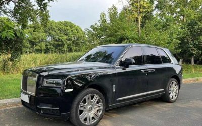 r1018267-rolls-royce-cullinan-2022_0