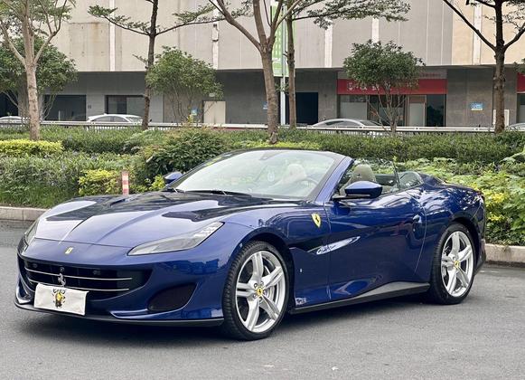 r1018312-ferrari-portofino-2019_0