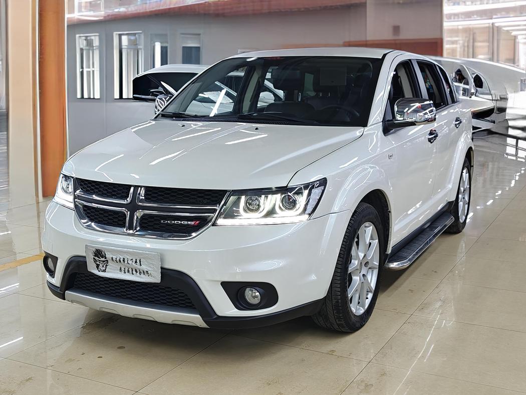 r1018450-dodge-journey-2015_0