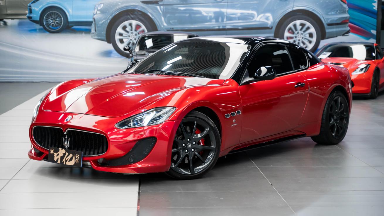 r1018541-maserati-granturismo-2013_0