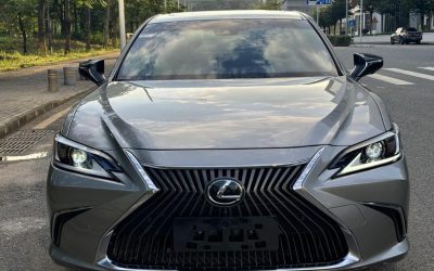 r1018623-lexus-es-2020_0
