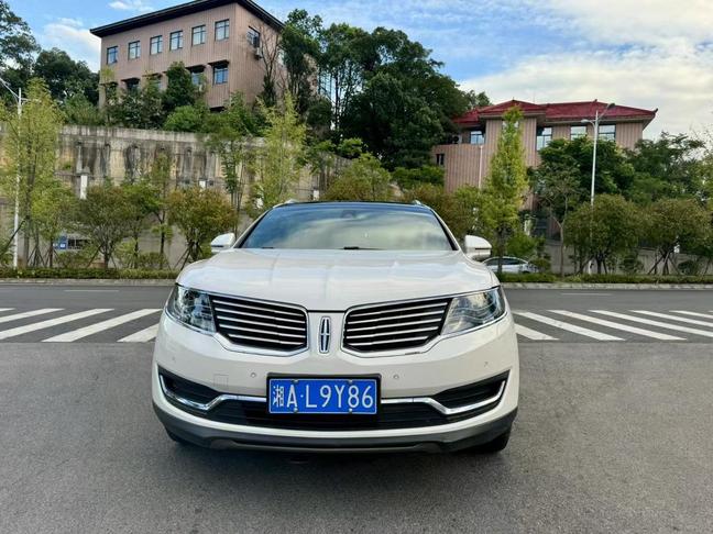 r1018629-lincoln-mkx-2016_0
