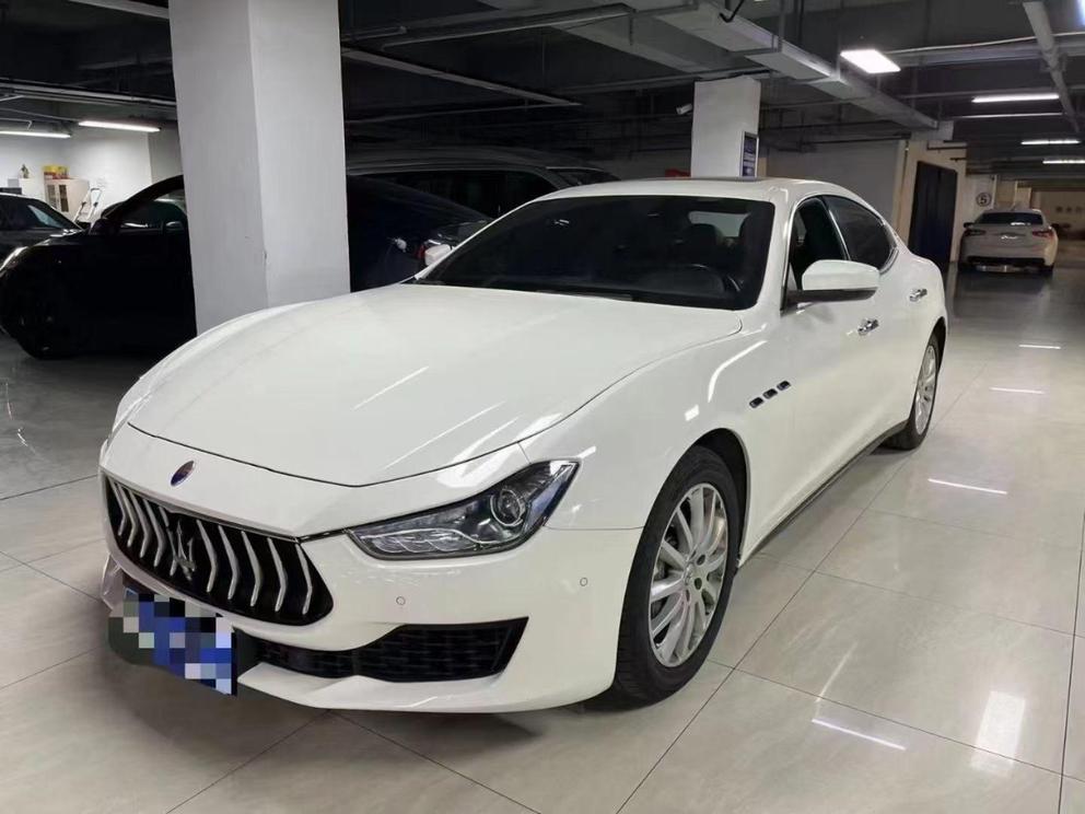 r1018639-maserati-ghibli-2020_0
